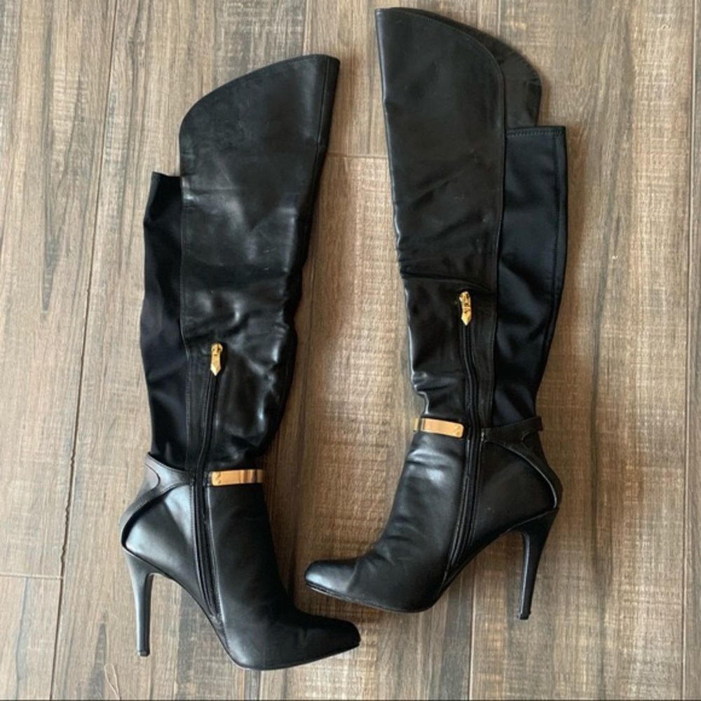 Sexy and classy black Fergie knee high boots Size 7.5